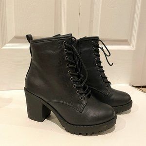 Lace up Black Booties